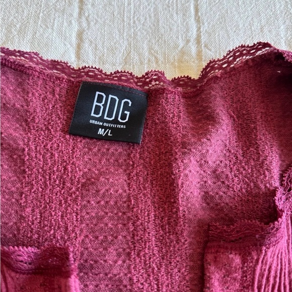 Urban Outfitters Burgundy Short Sleeve Knit Crop Top - Picture 2 of 3